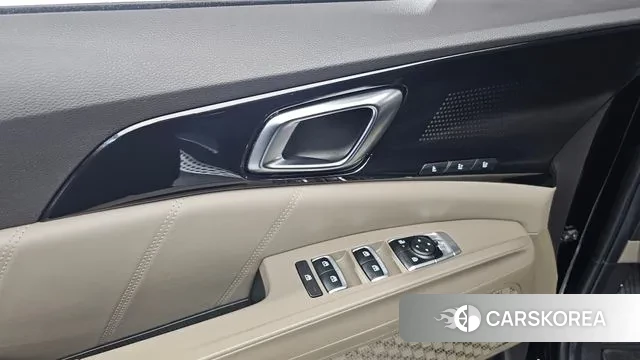 Kia The New Carnival 4th Generation 2023 Черный из Кореи, фото 4