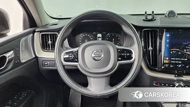 Volvo XC60 second Generation 2018 Серый из Кореи, фото 4
