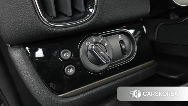 Mini Cooper Countryman 2023 Черный из Кореи, фото 4