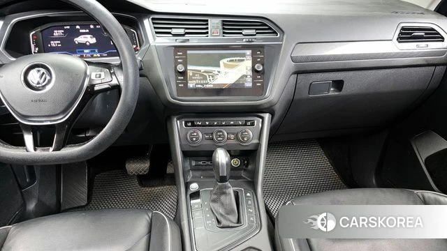 Volkswagen Tiguan Allspace 2020 Черный из Кореи, фото 4