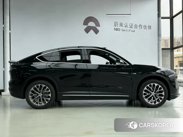 Weilai EC6 2025 Черный из Китая, фото 4