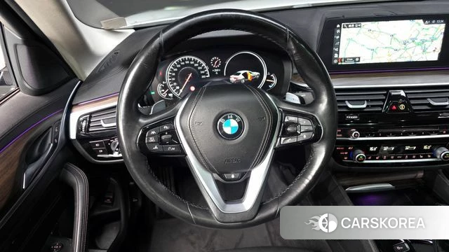 BMW 5 Series (G30) 2018 Черный из Кореи, фото 4
