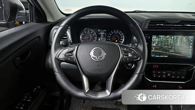 Ssangyong The New Tivoli Air 2023 Светло-серебряный цвет из Кореи, фото 4