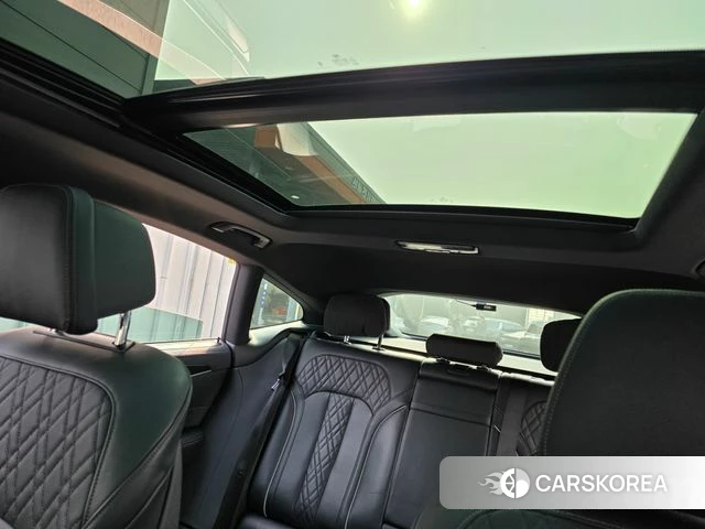 BMW 6 Series GT (G32) 2023 Черный из Кореи, фото 4