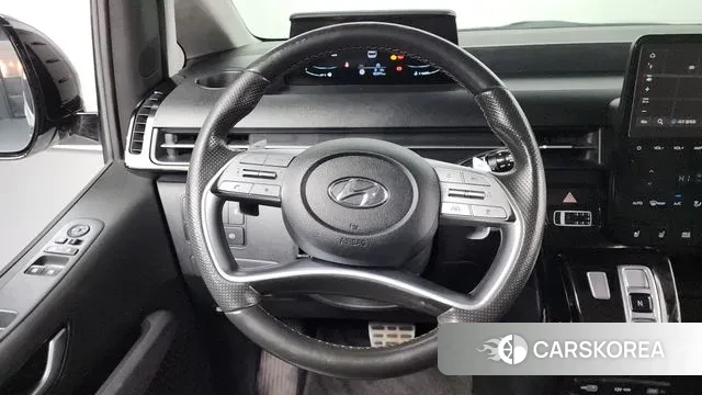 Hyundai Staria 2022 Белый из Кореи, фото 4