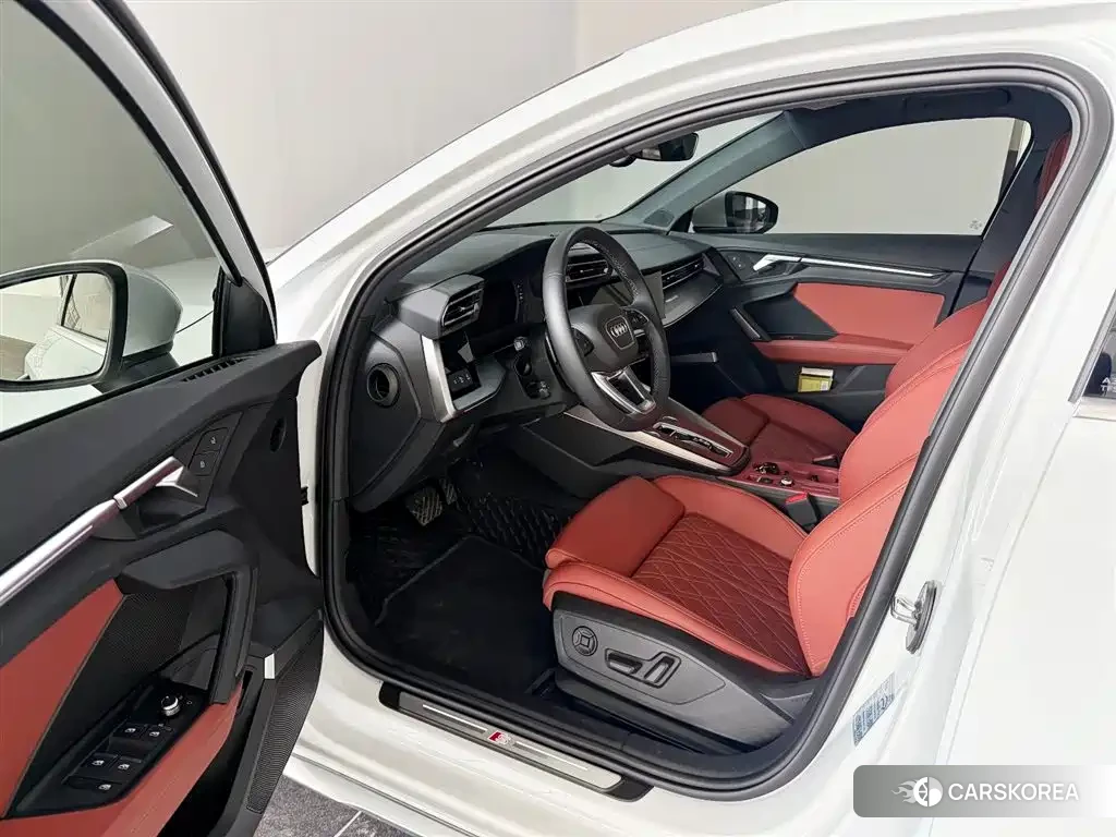 Audi A3 2025 Белый из Китая, фото 4