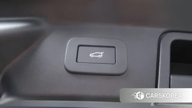 Land Rover Range Rover Velar 2024 Белый из Кореи, фото 4