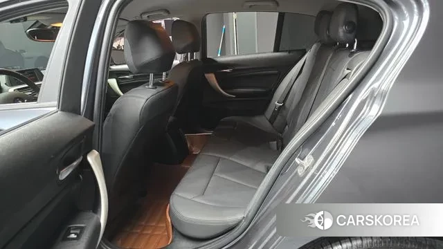 BMW 1 Series (F20) 2018 Серый из Кореи, фото 4