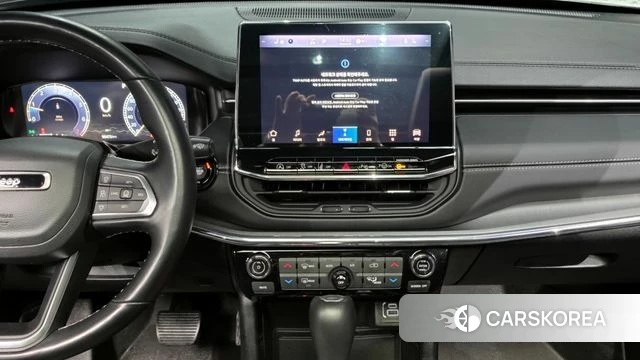 Jeep Compass 2nd Generation 2022 Черный из Кореи, фото 4