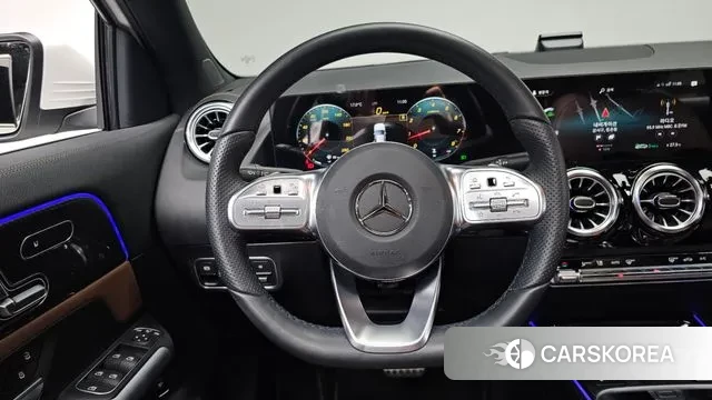 Mercedes-Benz GLA - Class H247 2023 Белый из Кореи, фото 4