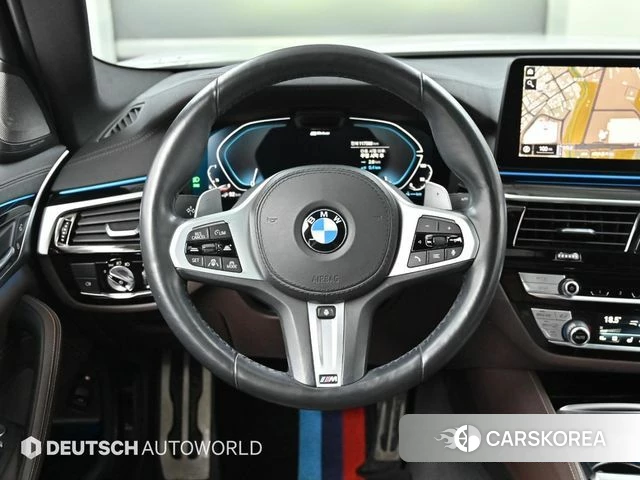 BMW 5 Series (G30) 2021 Белый из Кореи, фото 4