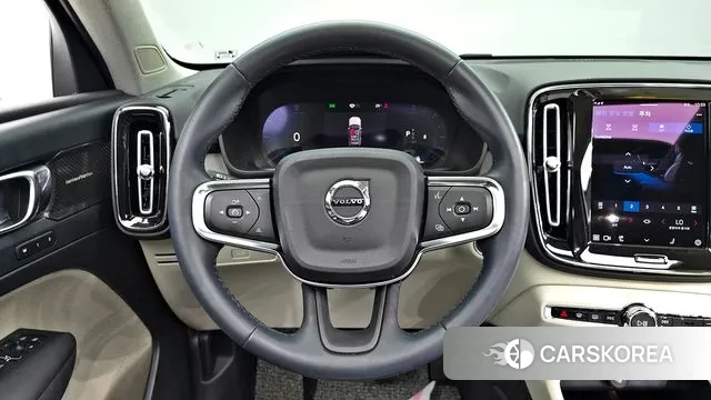 Volvo XC40 id 3079909 из Кореи 4