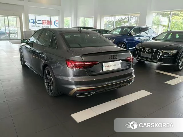 Audi A4L 2024 Темно-серый из Китая, фото 4