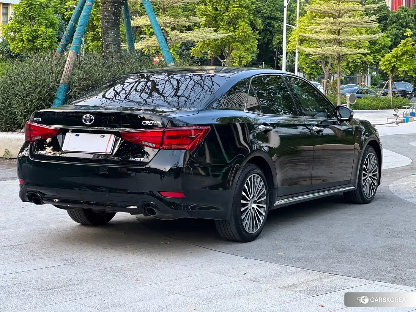 Toyota Crown 2018 Черный из Китая, фото 4