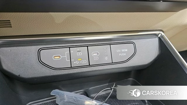 Kia The New Carnival 4th Generation 2024 Черный из Кореи, фото 4