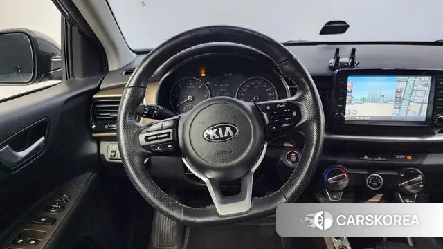 Kia Stonic 2018 Синий из Кореи, фото 4