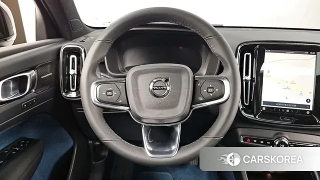 Volvo XC40 Richards 2024 Белый из Кореи, фото 4