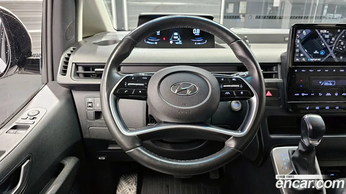 Hyundai Staria 2021 Белый из Кореи, фото 4