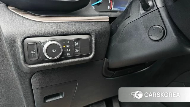 Ford Explorer 6th Generation 2020 Белый из Кореи, фото 4