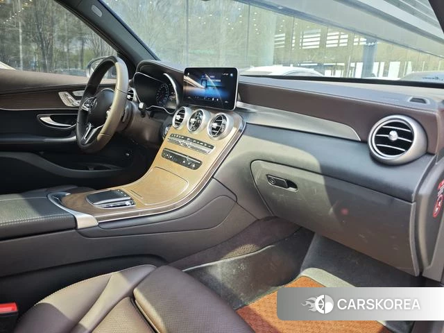 Mercedes-Benz GLC 2022 Черный из Китая, фото 4