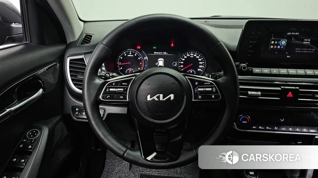 Kia Seltos 2022 Серый из Кореи, фото 4