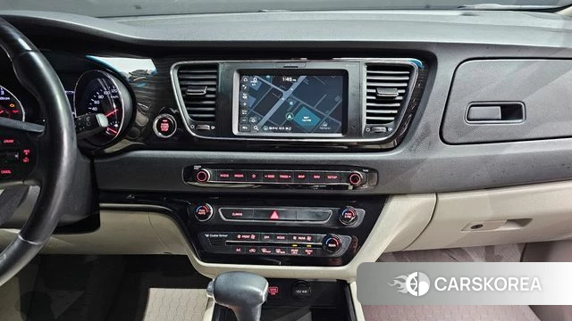 Kia The New Carnival 2018 Черный из Кореи, фото 4