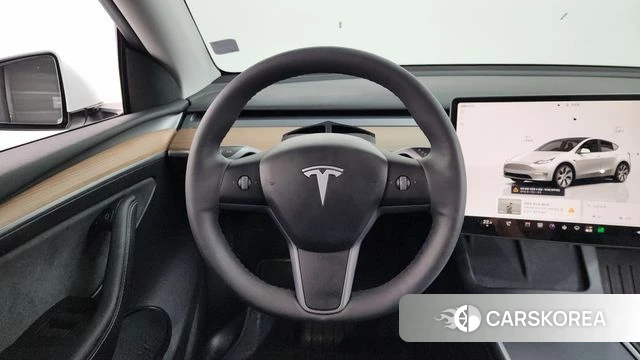 Tesla Model Y 2023 Белый из Кореи, фото 4