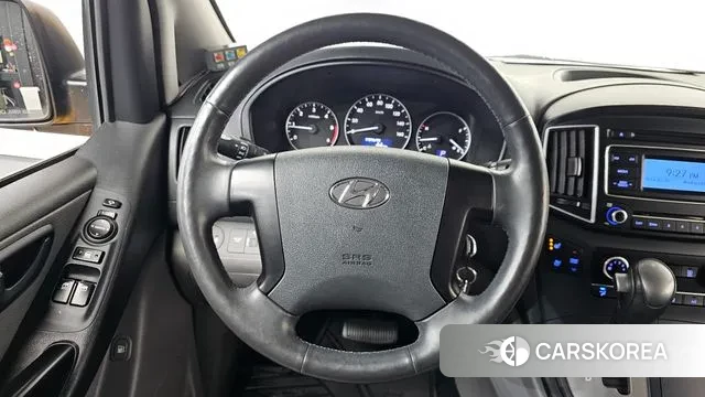 Hyundai The New Grand Starex 2018 Желтый из Кореи, фото 4