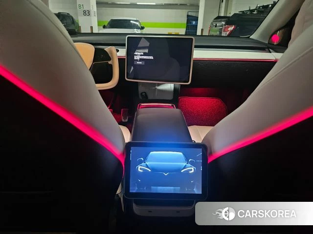 Tesla Model Y 2023 Белый из Кореи, фото 4