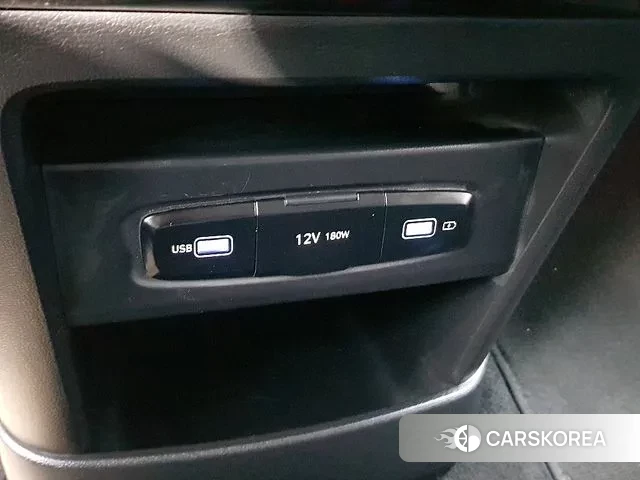 Hyundai Staria 2022 Черный из Кореи, фото 4