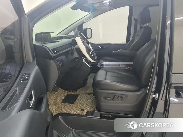 Hyundai Staria 2024 Синий из Кореи, фото 4