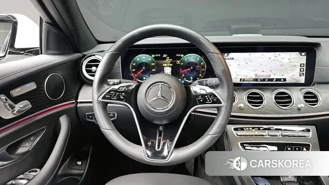 Mercedes-Benz E-Class W213 2023 Белый из Кореи, фото 4