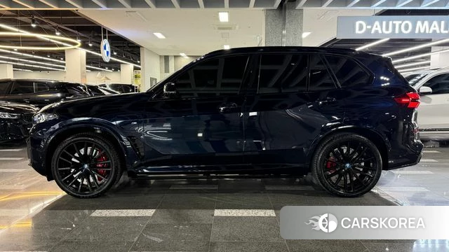 BMW X5 (G05) 2024 Черный из Кореи, фото 4