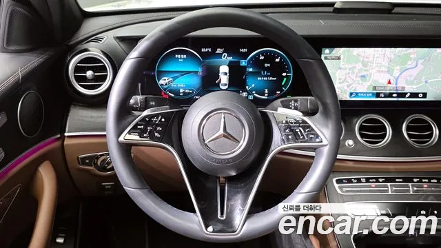 Mercedes-Benz E-Class W213 2023 Белый из Кореи, фото 4