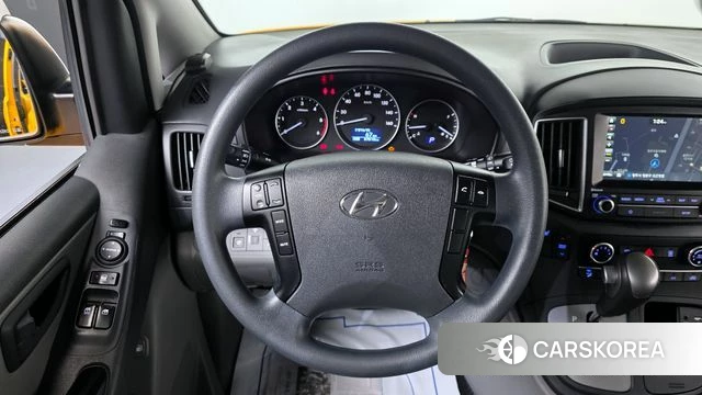 Hyundai The New Grand Starex 2018 Желтый из Кореи, фото 4