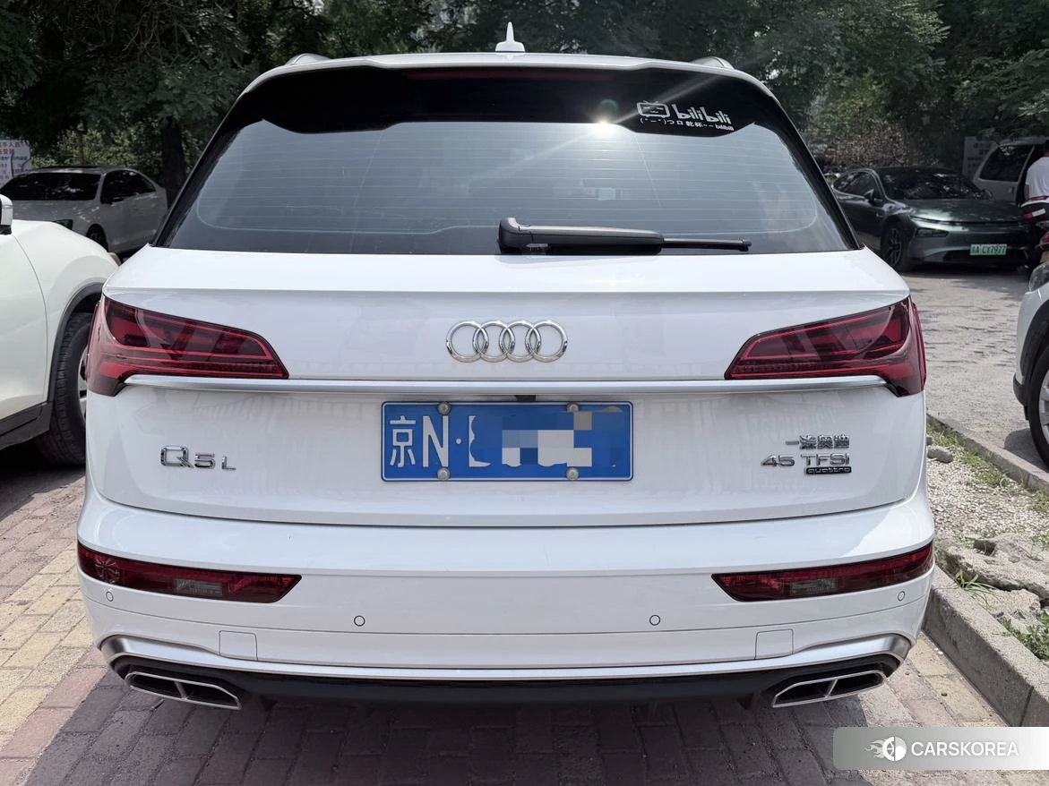 Audi Q5L 2021 Белый из Китая, фото 4
