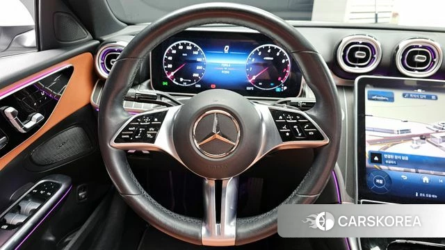 Mercedes-Benz C-Class W206 2023 Белый из Кореи, фото 4