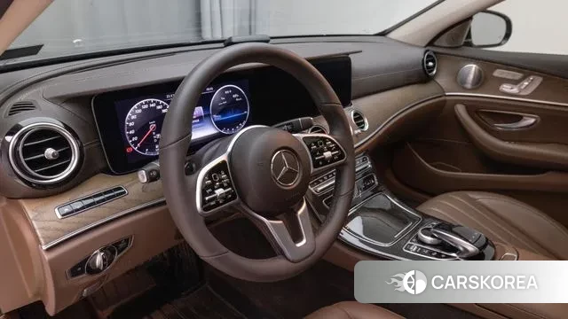 Mercedes-Benz E-Class W213 2019 Серый из Кореи, фото 4