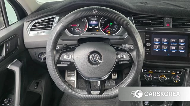 Volkswagen Tiguan second Generation 2018 Черный из Кореи, фото 4