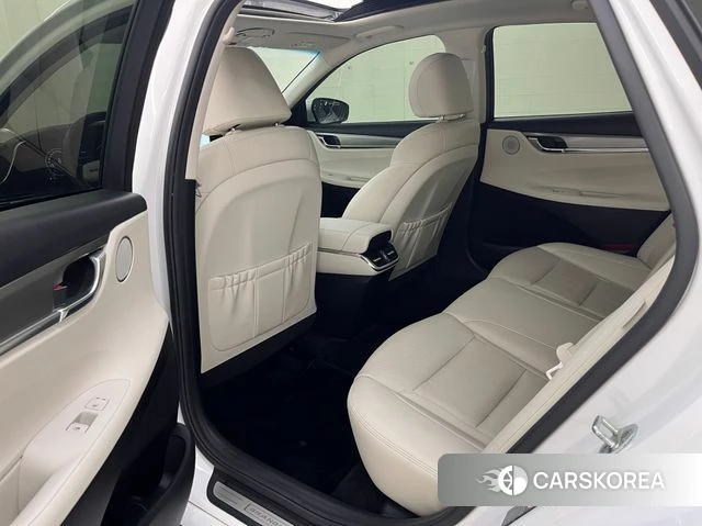Hyundai The New Grandeur IG Hybrid 2022 Белый из Кореи, фото 4