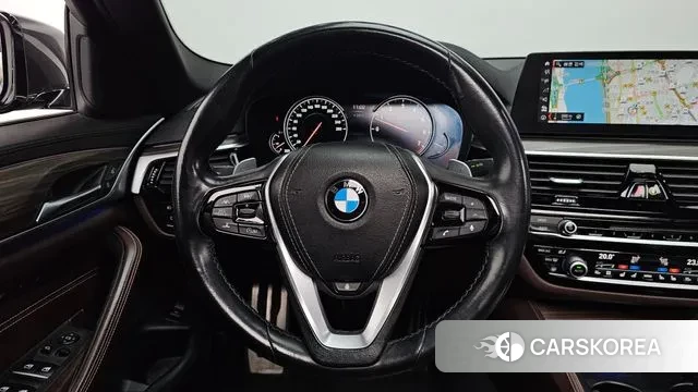 BMW 5 Series (G30) 2018 Серый из Кореи, фото 4