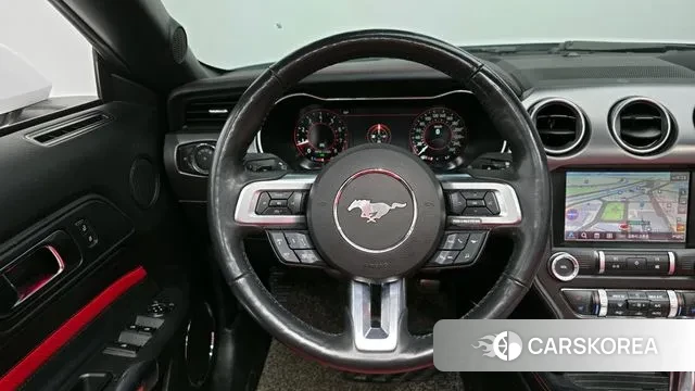 Ford Mustang 2021 Белый из Кореи, фото 4