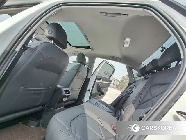 Volkswagen Lavida 2025 Белый из Китая, фото 4
