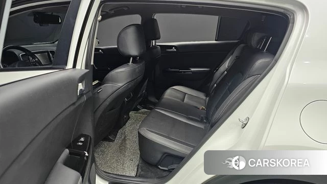 Kia Sportage 4th Generation 2018 Белый из Кореи, фото 4