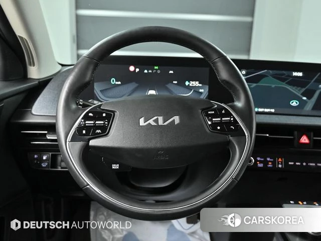 Kia EV6 2023 Серый из Кореи, фото 4