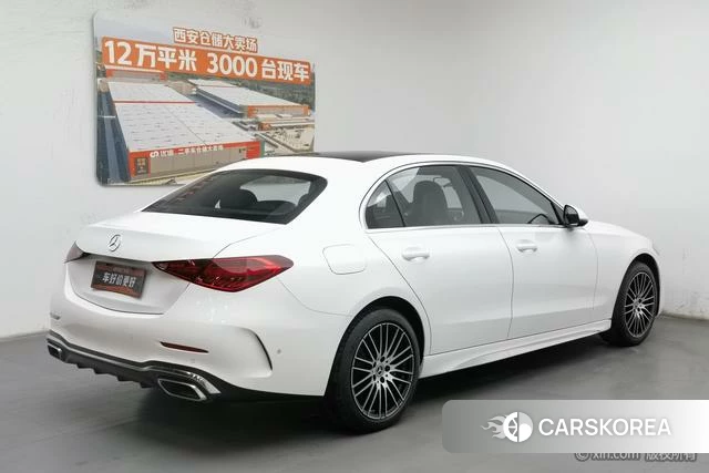 Mercedes-Benz Class C 2023 Белый из Китая, фото 4