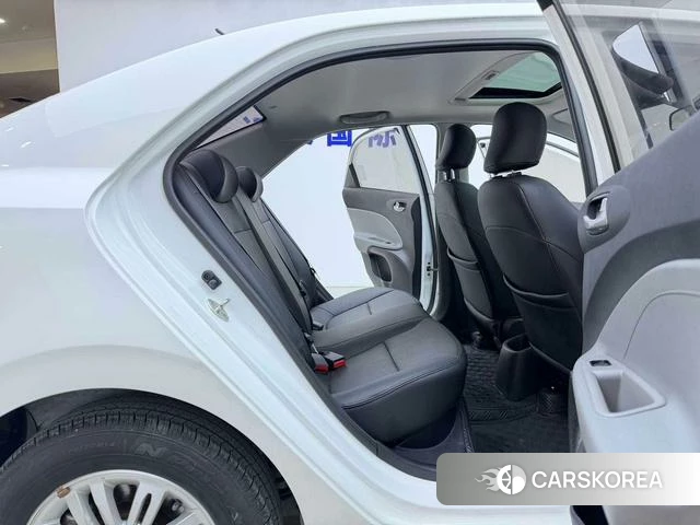 Kia Huanchi 2021 Белый из Китая, фото 4