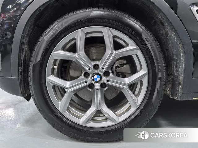 BMW X3 2021 Черный из Китая, фото 4