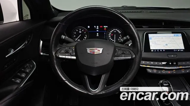 Cadillac XT4 2023 Белый из Кореи, фото 4