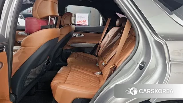 Genesis GV70 2022 Серебристо-серый из Кореи, фото 4